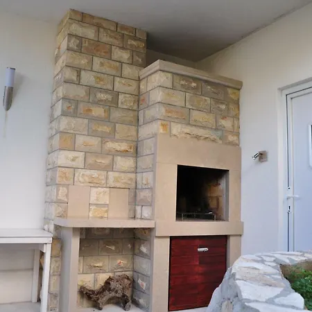 Delfin Apartman Sutivan