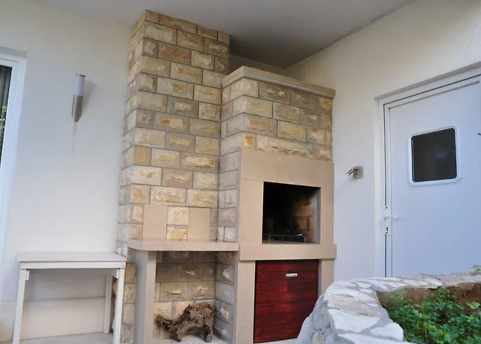 Delfin Apartman Sutivan